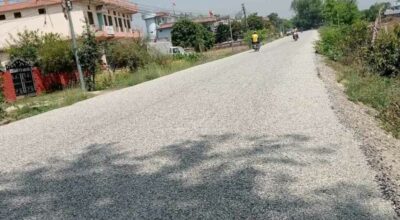 धनगढी–दिपायल द्रतमार्ग धमाधम कालोपत्र हुँदै