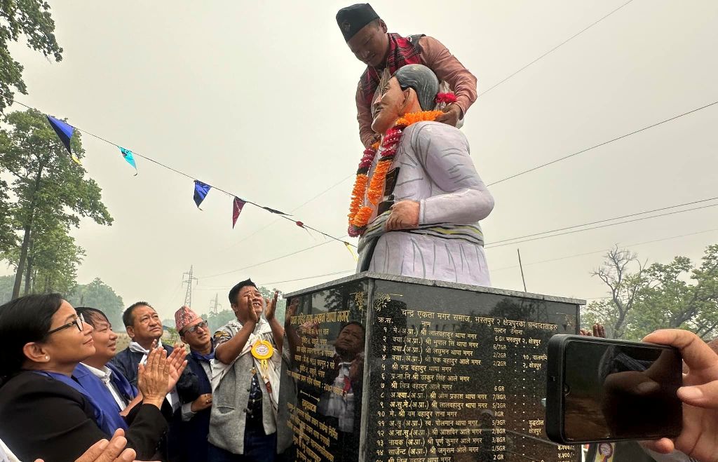 सहिद लखन थापाको सालिक निर्माण