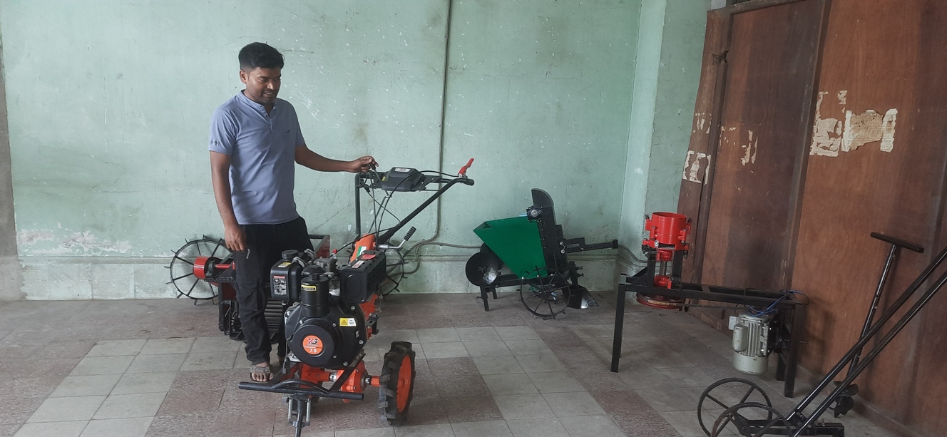 आविष्कार केन्द्रले बनायो १० किसिमका कृषि औजार तथा उपकरण