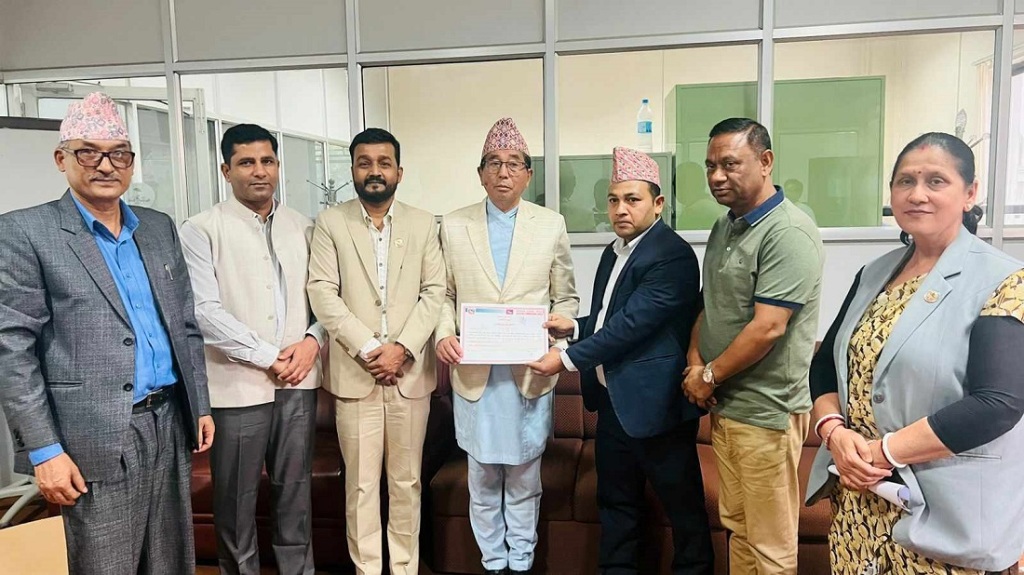 अशोक राई नेतृत्वको नयाँ पार्टीले पायो दल दर्ताको प्रमाणपत्र