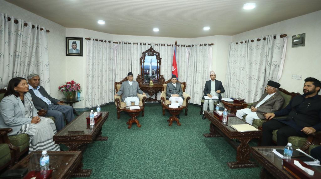 सभामुखले बोलाएको प्रमुख दलका शीर्ष नेताको बैठक सुरु