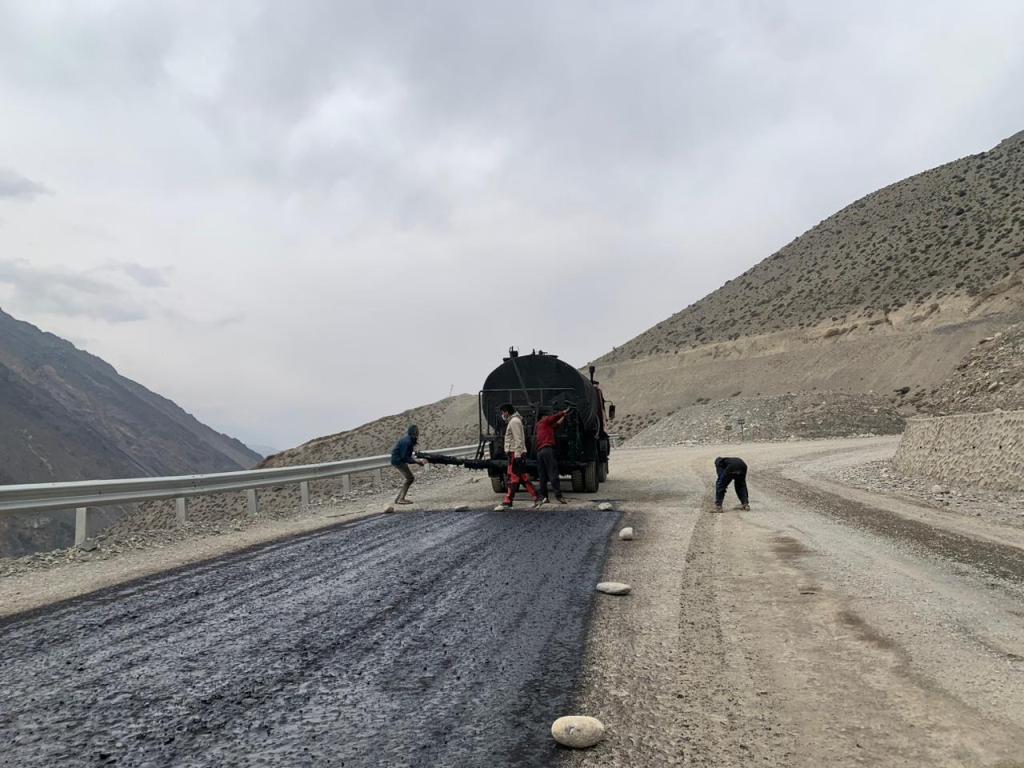 जोमसोम–कागबेनी सडक