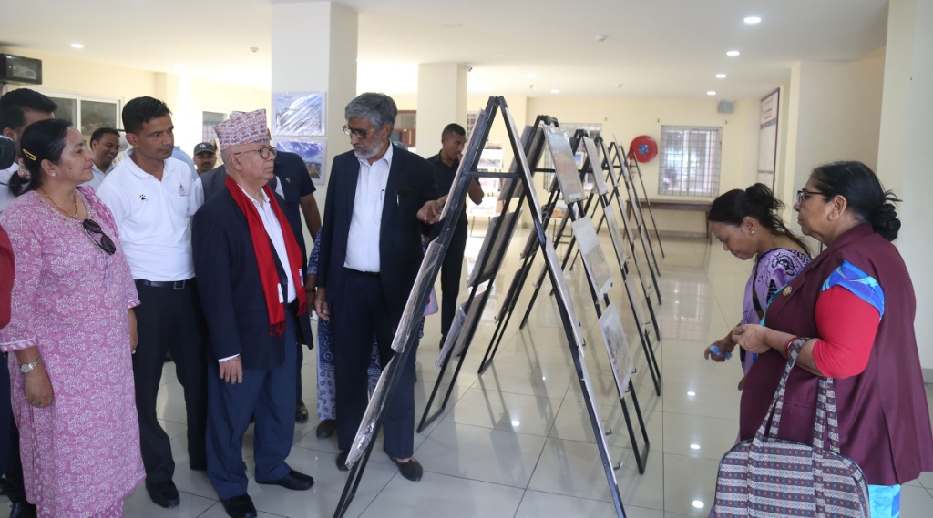 माधवकुमार नेपाल