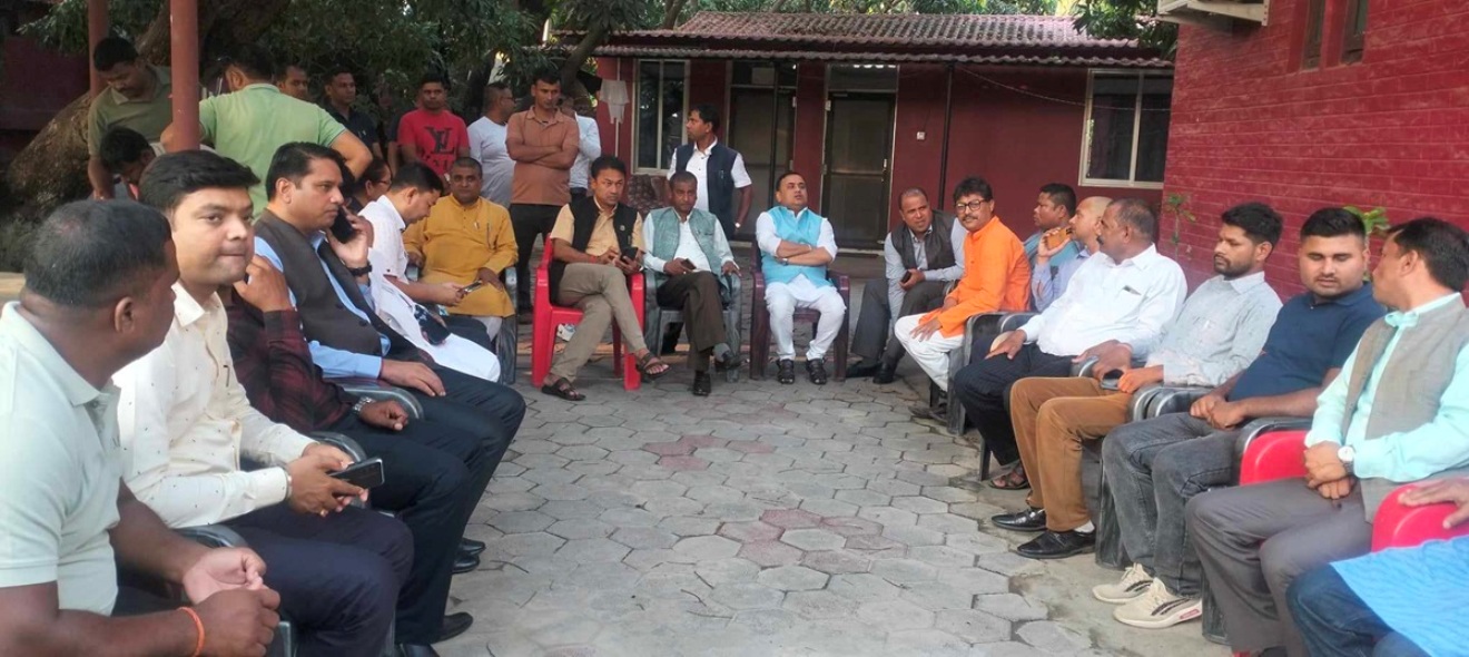 मधेशमा आज एमालेले नयाँ सरकारका लागि दाबी पेश गर्दै