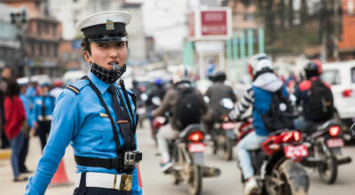 महिला ट्राफिक प्रहरी