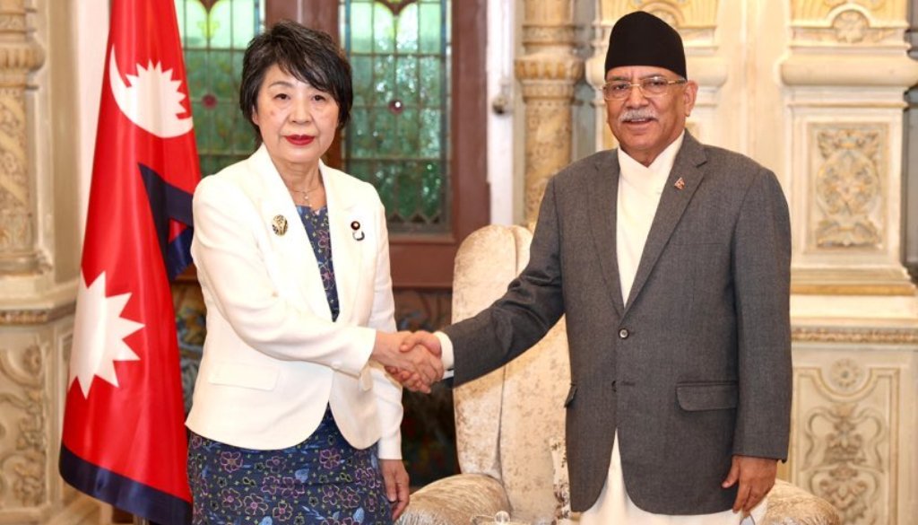 प्रधानमन्त्री प्रचण्ड र खामिखावा योको