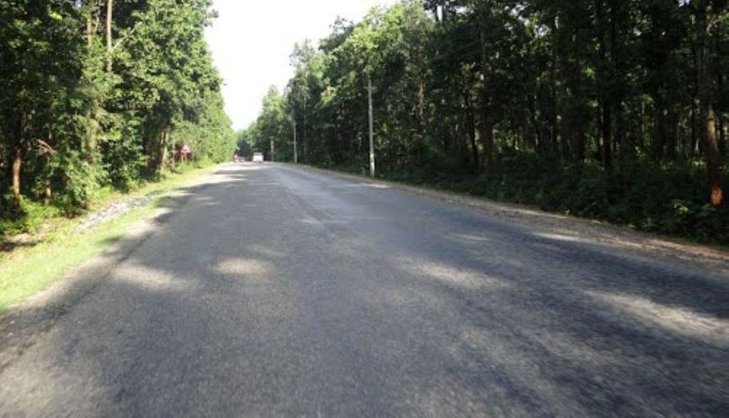 पूर्व–पश्चिम राजमार्ग