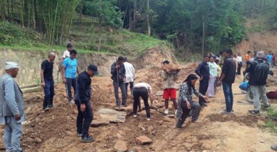 दिक्तेल–साप्सुखोला सडकमा श्रमदान