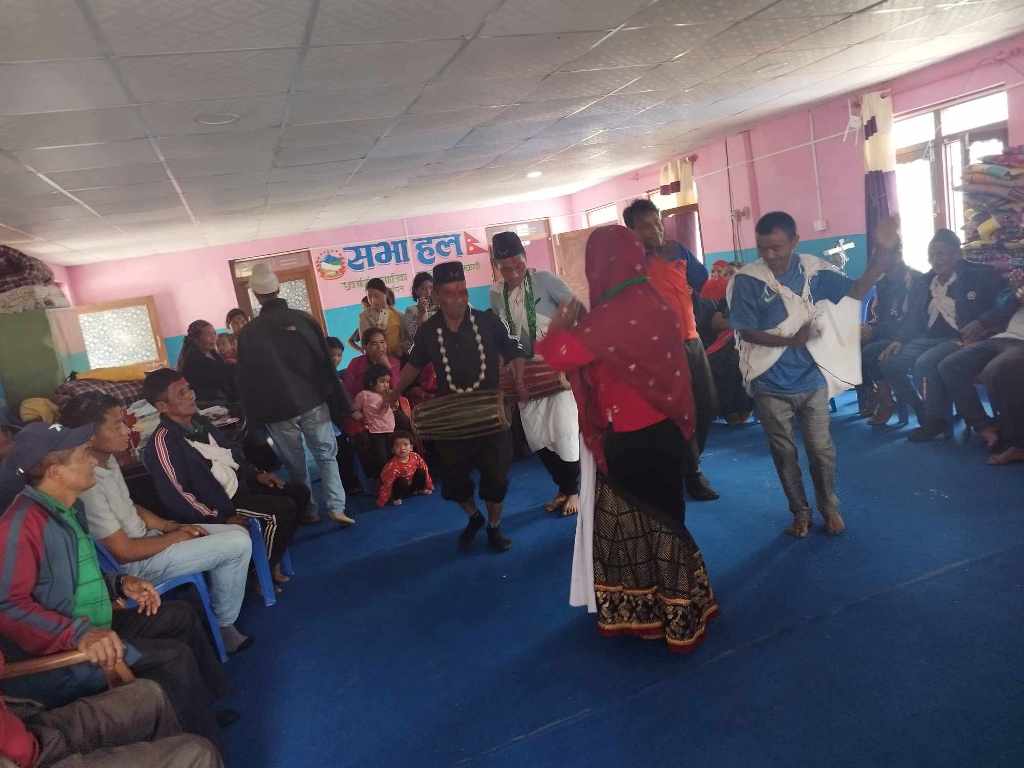 मल्कवाङमा नौमती बाजा बजाउन तालिम