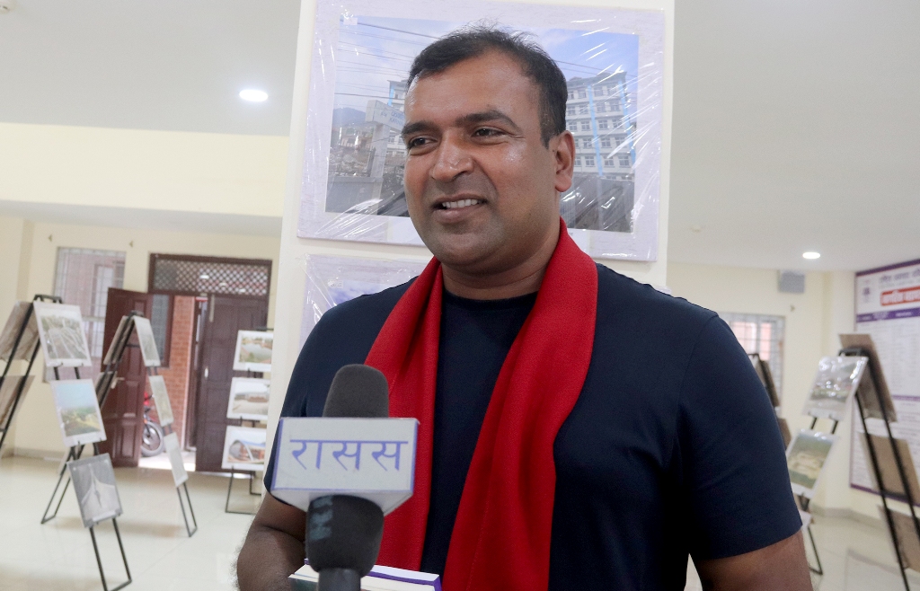 सन्तोष साह