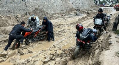 अरनिको राजमार्ग धुलिखेल–खावा सडकखण्ड पहिरो