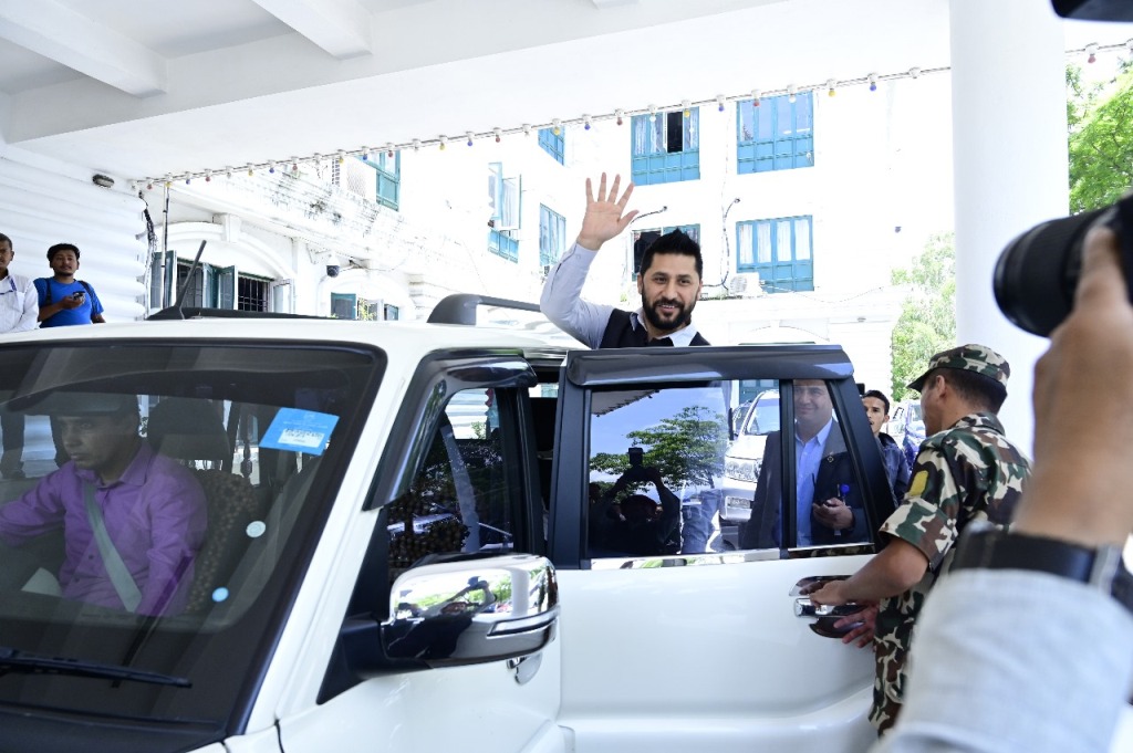 रवि लामिछाने