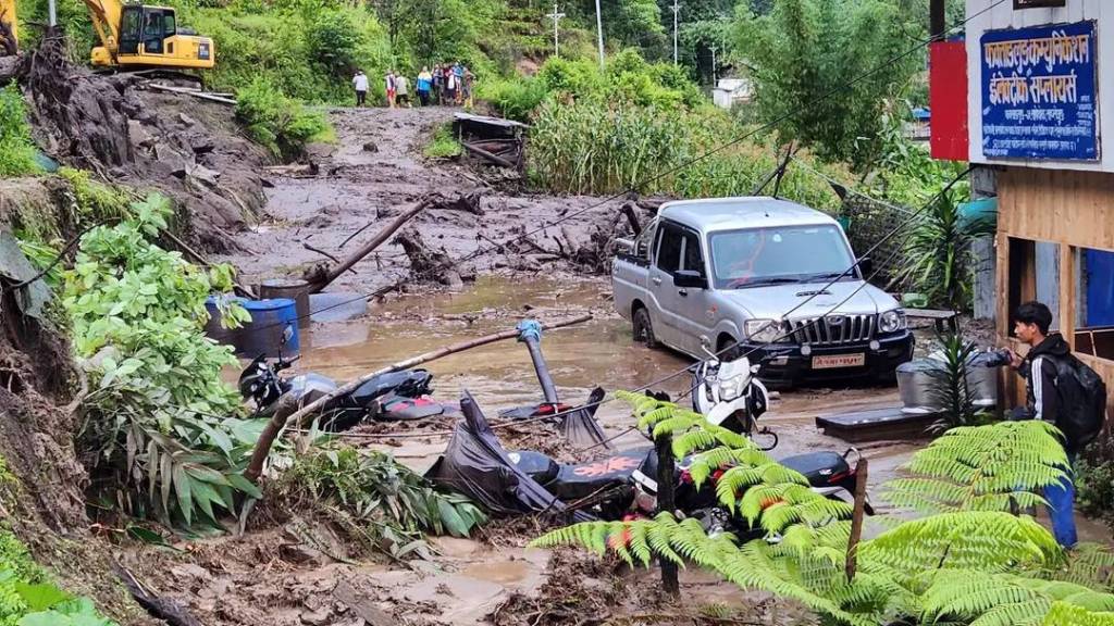 पहिराले ताप्लेजुङको फक्ताङलुङ गाउँपालिका केन्द्रमा क्षति