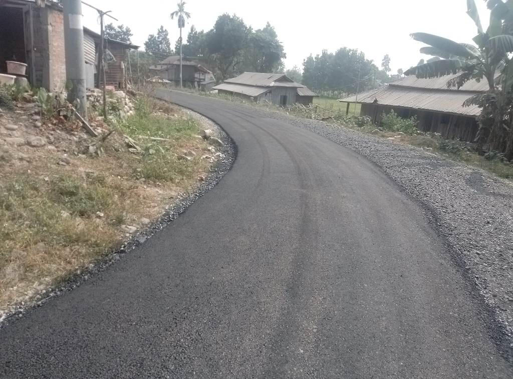 इलामको चुलाचुली पालिकाका अधिकांश सडक कालोपत्र