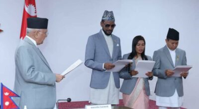 प्रधानमन्त्री ओलीद्वारा तीन राज्यमन्त्रीलाई शपथ