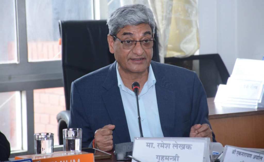 रमेश लेखक