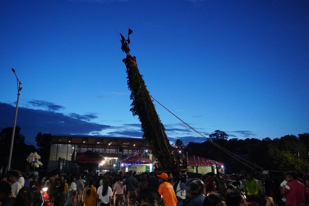 रातो मच्छिन्द्रनाथको रथ