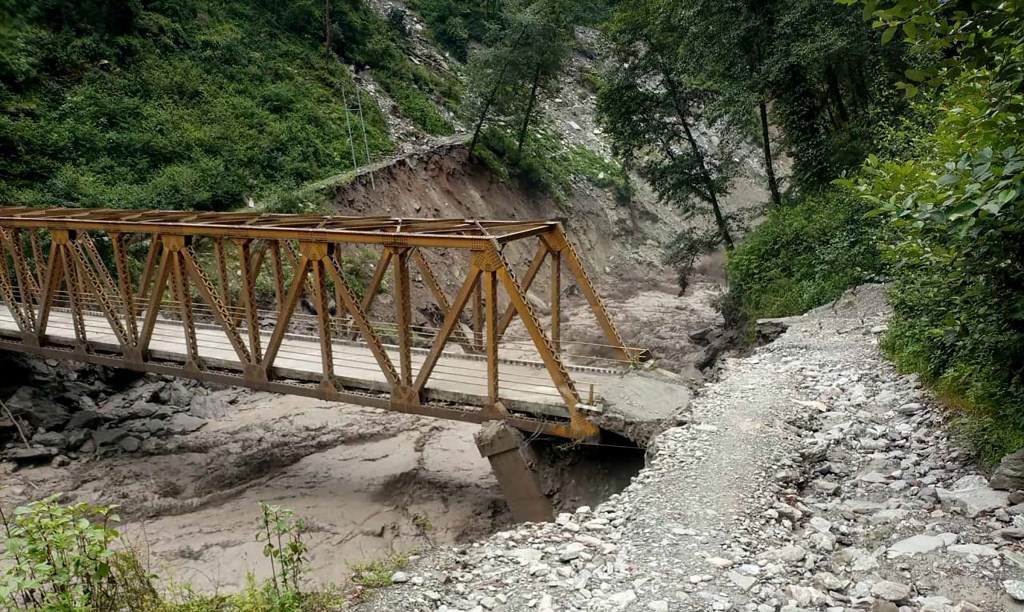 भोटेकोशी बाढी