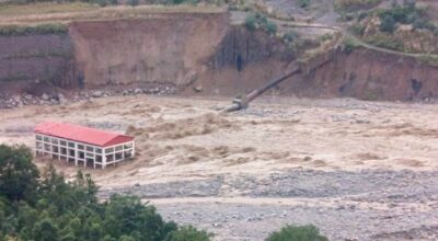 जलविद्युत् आयोजनामा बाढीको कहर