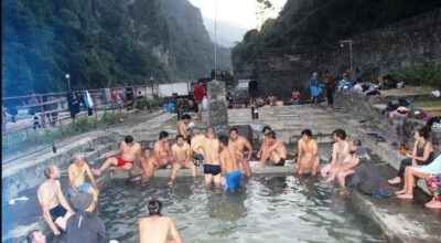 भुरुङ्ग तातोपानी