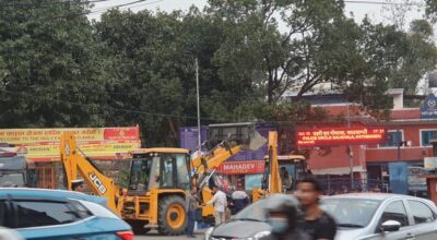 महानगरका दुईवटा डोजर प्रहरीको नियन्त्रणमा