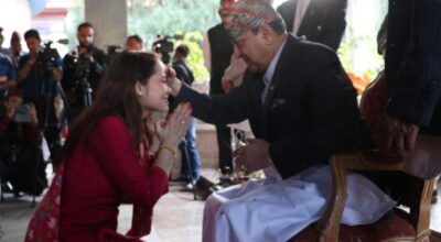 पूर्वराजा शाहले लगाइदिए सर्वसाधारणलाई दशैंको टीका