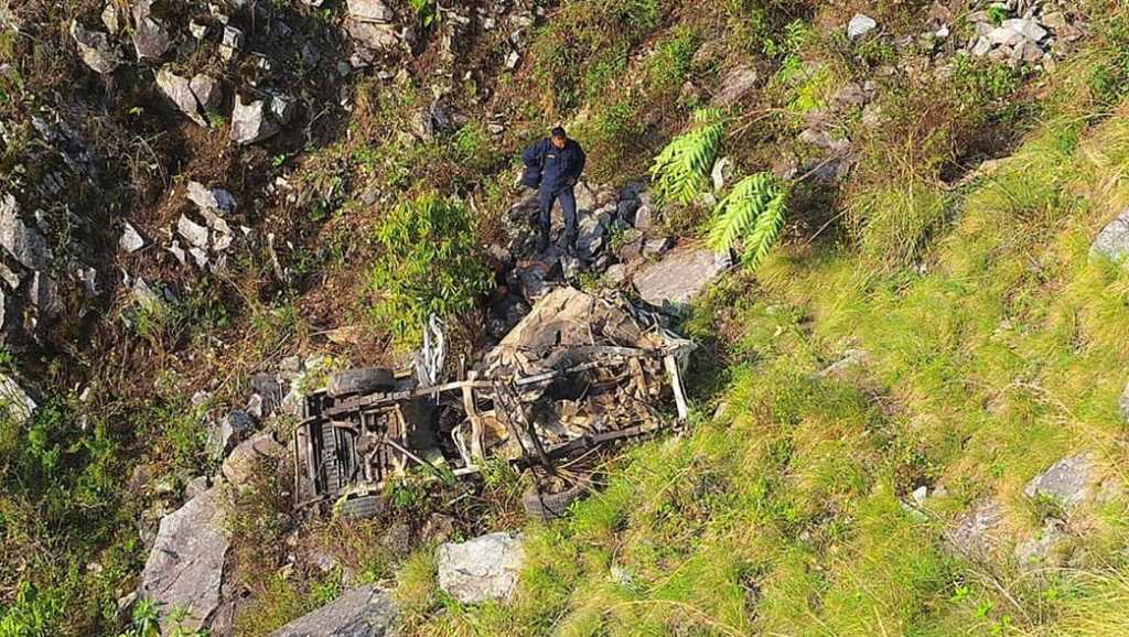 दार्चुलामा जीप दुर्घटना