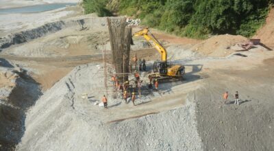 मादी नदीको ‘आर्क डिजाइन’ पुलमा ४५ प्रतिशत प्रगति