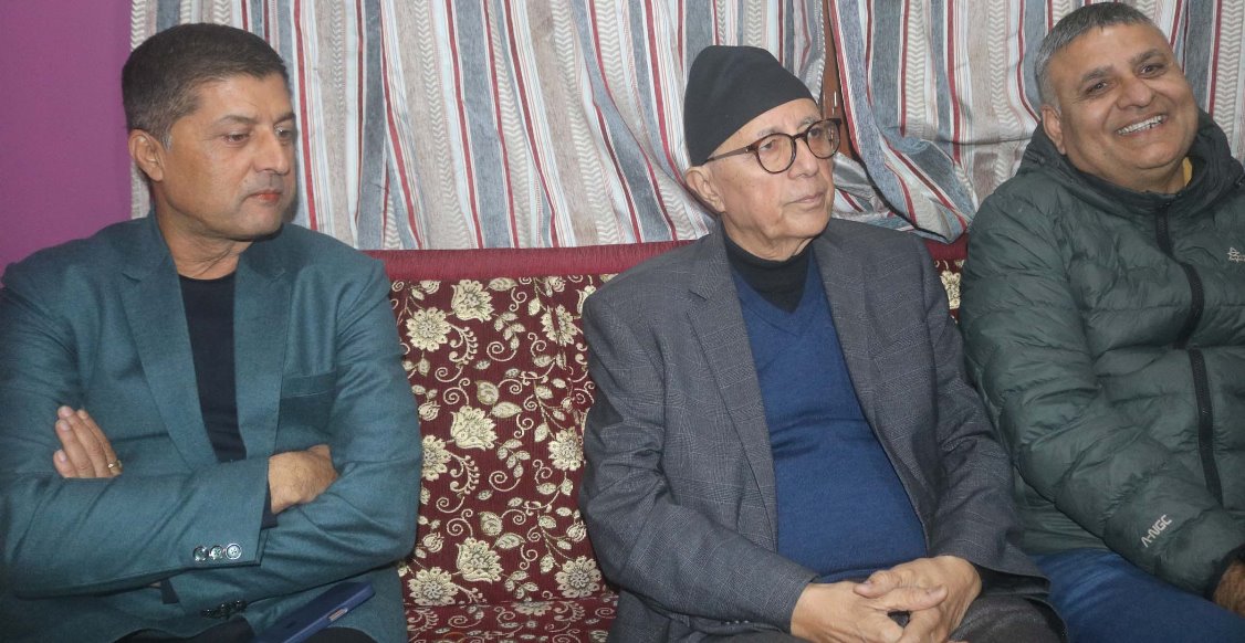 डा. शेखर कोइराला