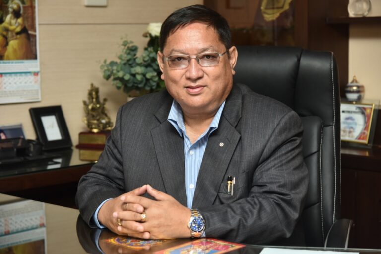 उमेश श्रेष्ठ