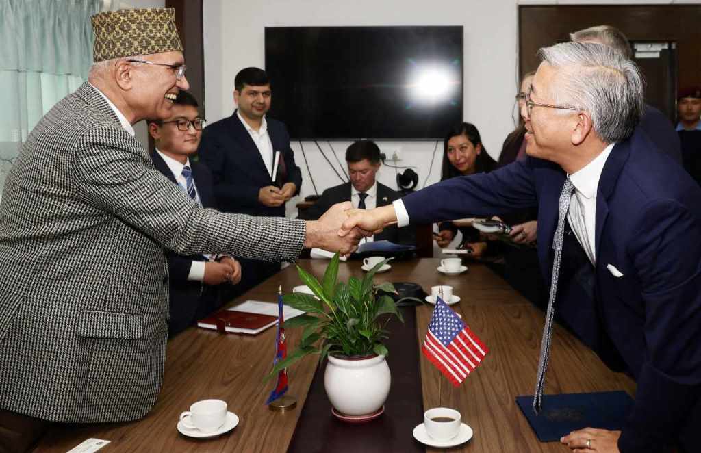 विष्णुप्रसाद पौडेल र डोनाल्ड लु