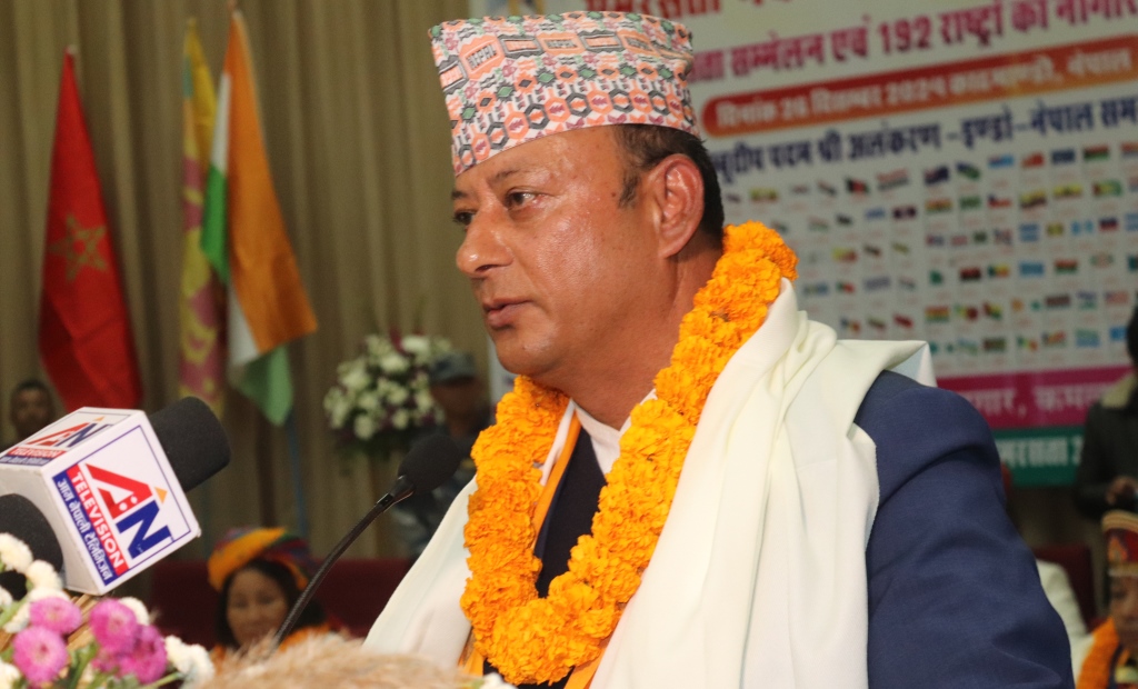 दीपक खड्का