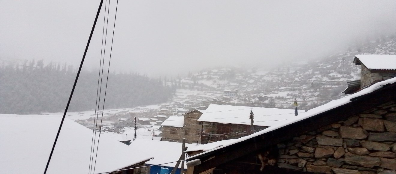 हुम्लामा हिमपात
