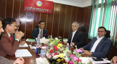 कोरियन पूर्वमन्त्री ली र कृषि विकास बैंकबीच छलफल