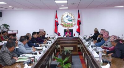 त्रिविसभाको अनौपचारिक बैठक