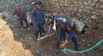 रोल्पामा निर्माणाधीन झोलुंगे पुलको पर्खाल भत्किँदा पाँच जनाको मृत्यु