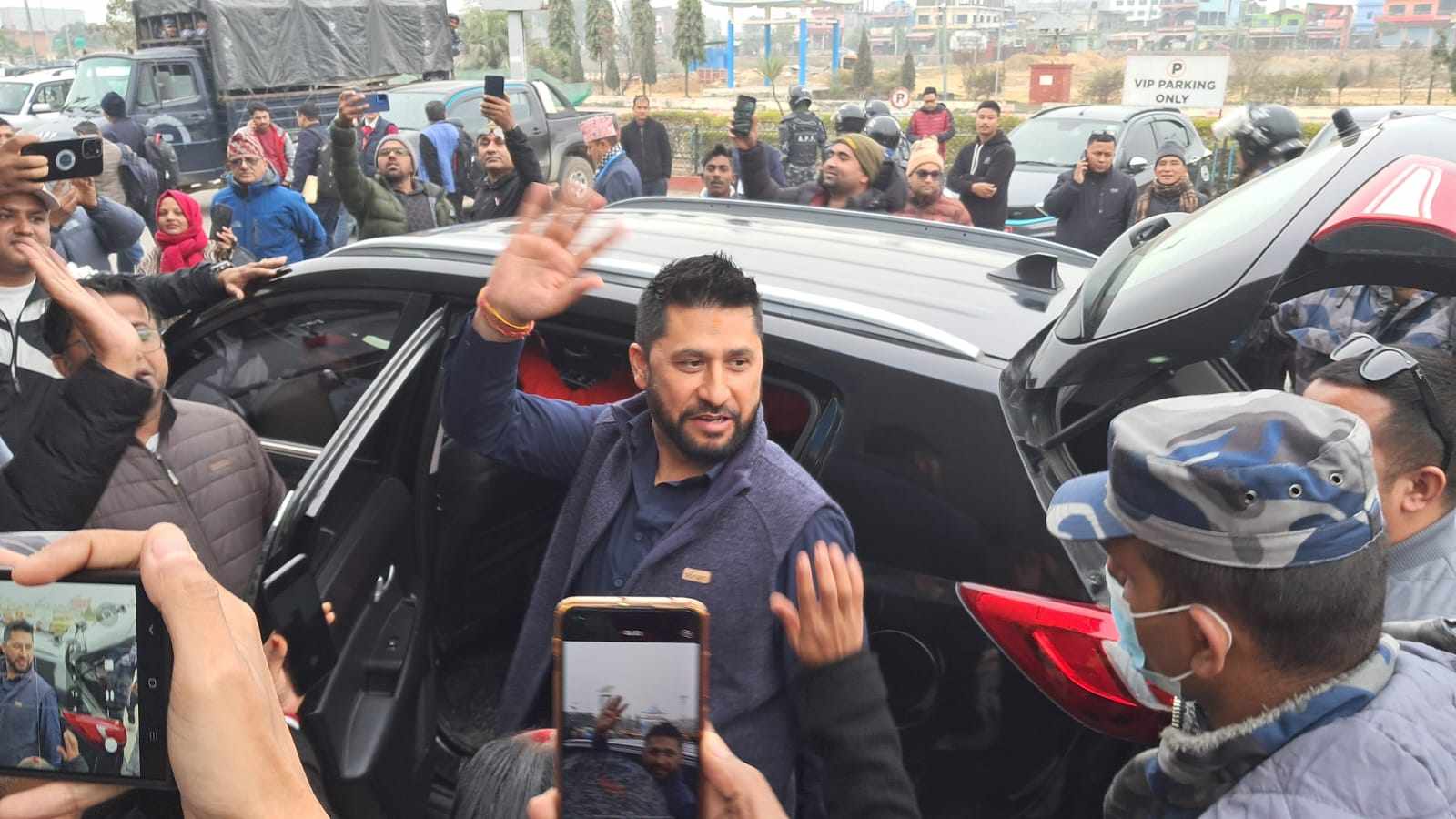 रवि लामिछाने