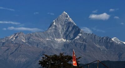 हिउँ बेगरको माछापुच्छ्रे