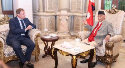 प्रधानमन्त्री ओलीसँग बेलायती राजदूतको शिष्टाचार भेट