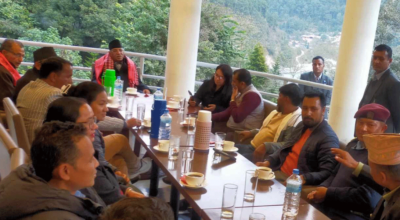 सिन्धुपाल्चोकको सुकुटे पुगे प्रचण्ड