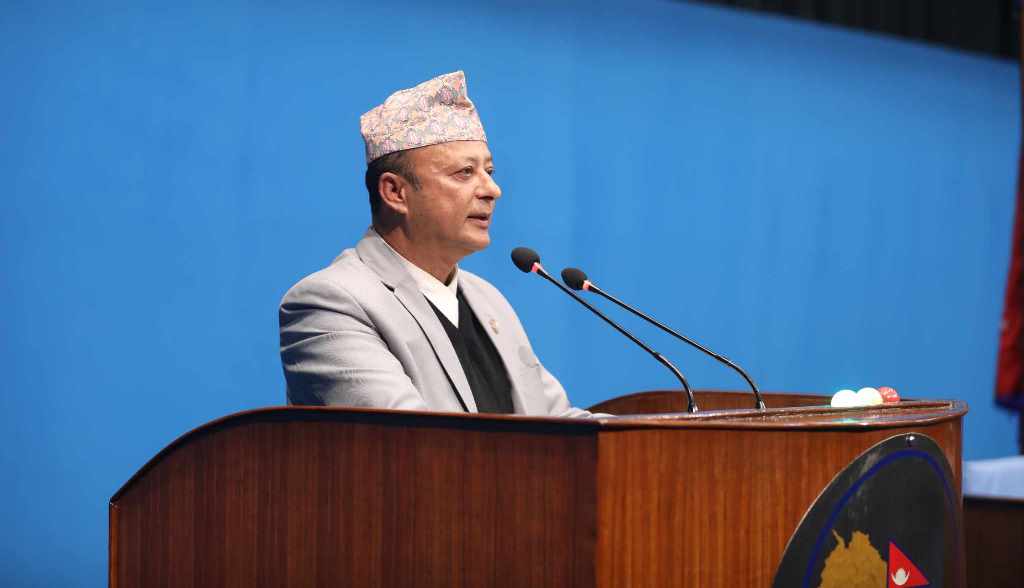 दीपक खड्का