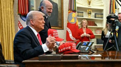 डोनाल्ड ट्रम्प