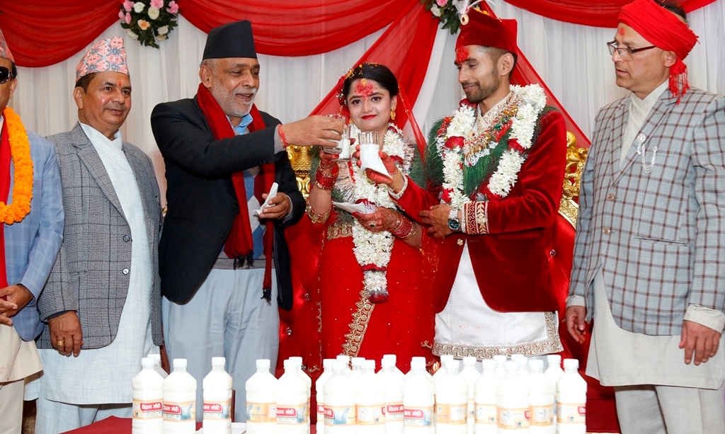 विवाहमा बेहुला–बेहुलीसँगै मोहीमा आकर्षण