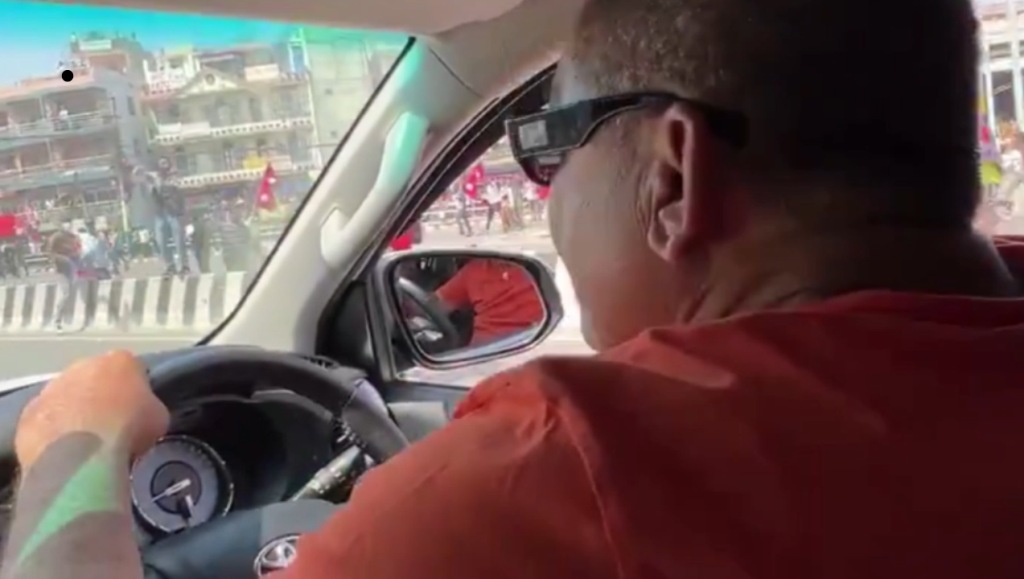 दुर्गा प्रसाईं फरार