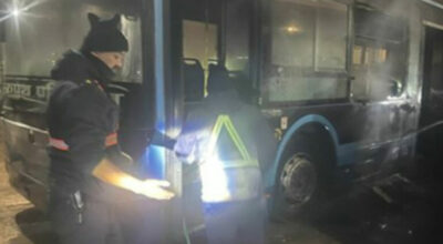 काठमाडौँको धुम्बाराहीमा इभी बसमा आगलागी