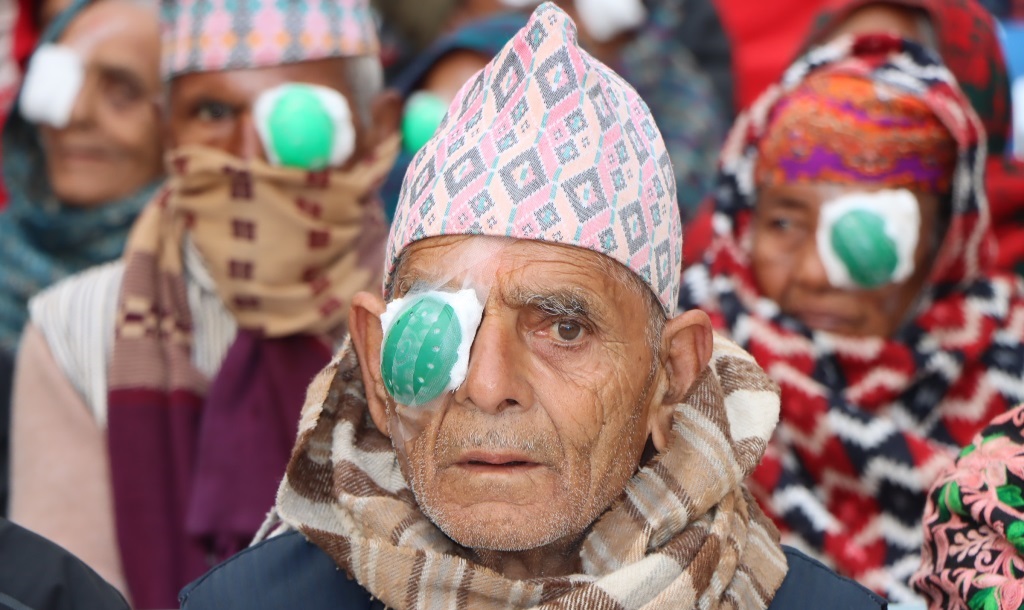 आँखाका बिरामी उपचार