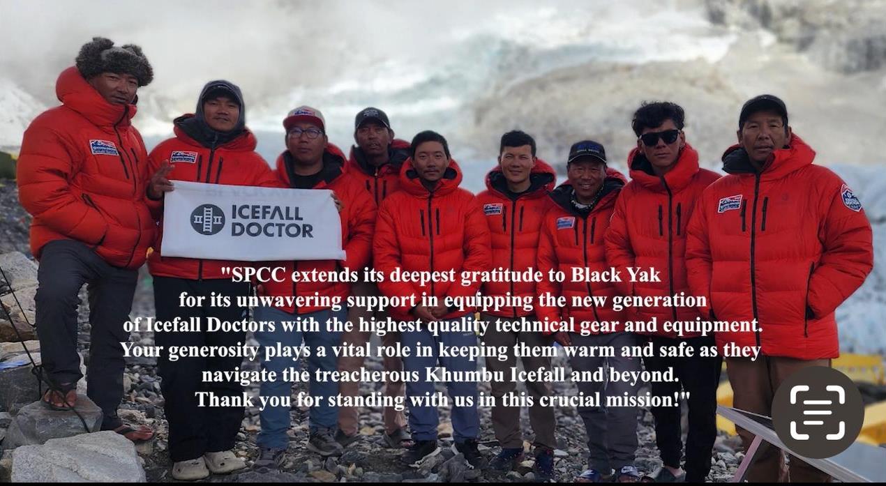 सगरमाथा आरोहणको तयारी सुरु, बाटो बनाउन खटाइए ‘आइसफल डाक्टर’