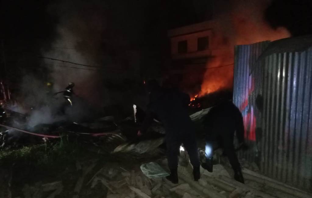 स्यूचाटारमा आगलागी