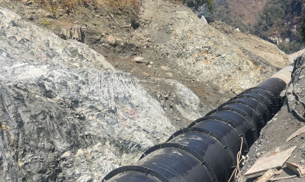 माथिल्लो ठूलोखोला ‘ए’