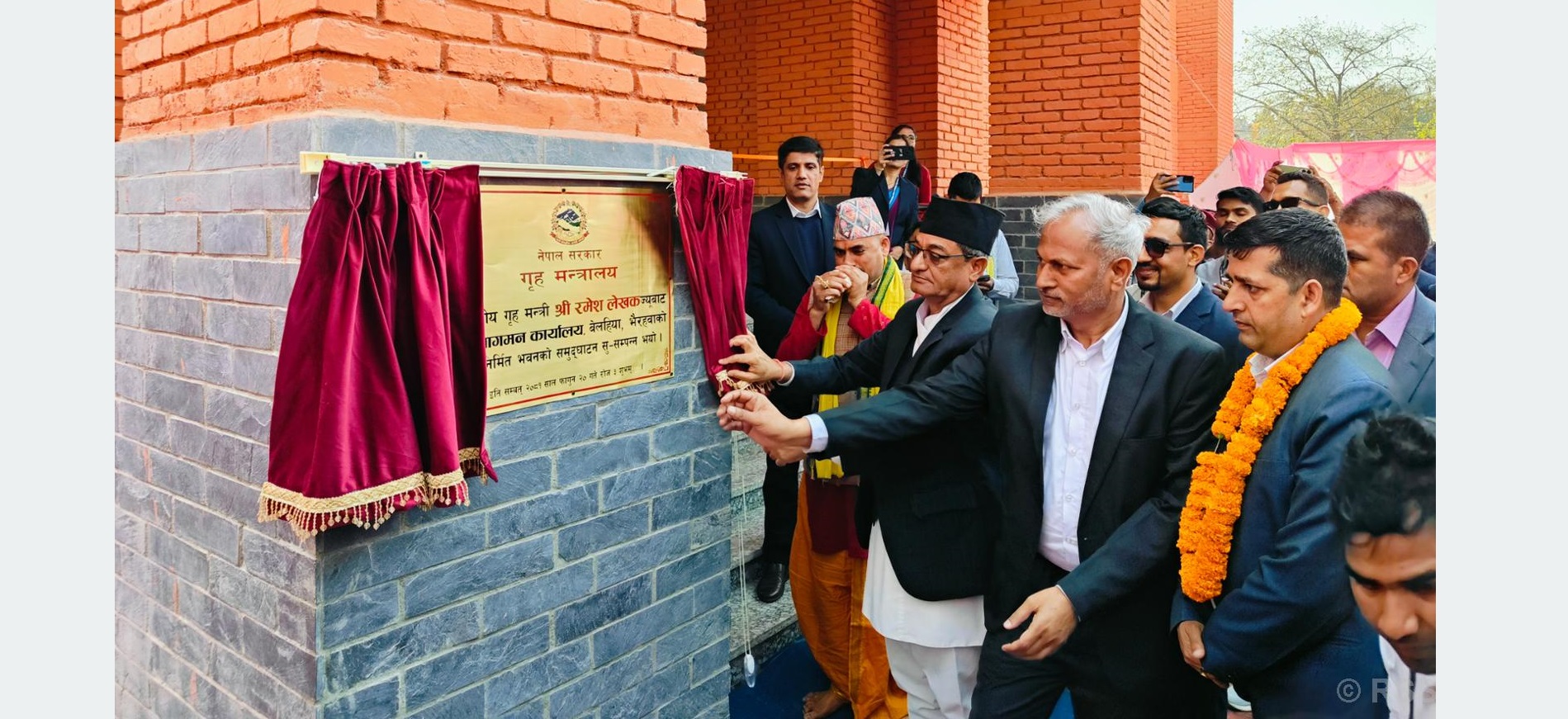 रमेश लेखक